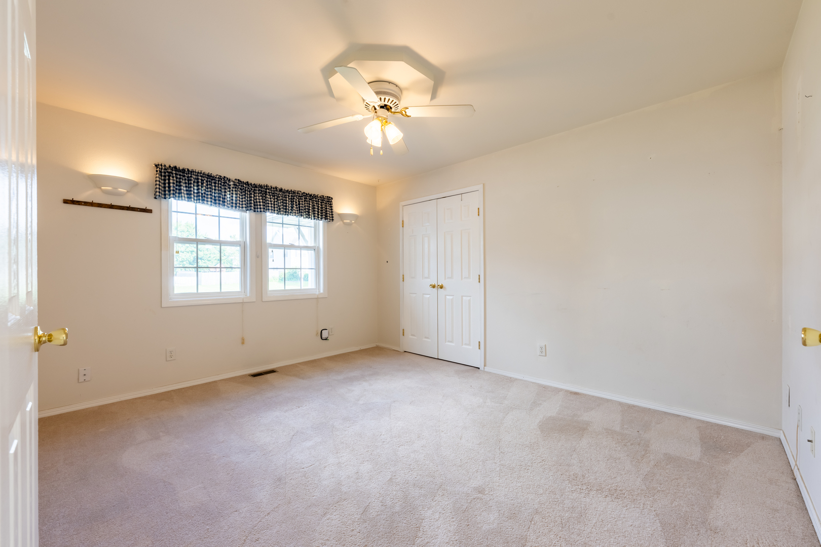 511 Winston Drive Property Photo 18