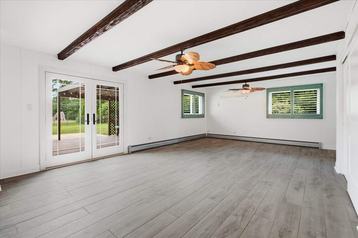 6 Meadowood Drive Property Photo 12