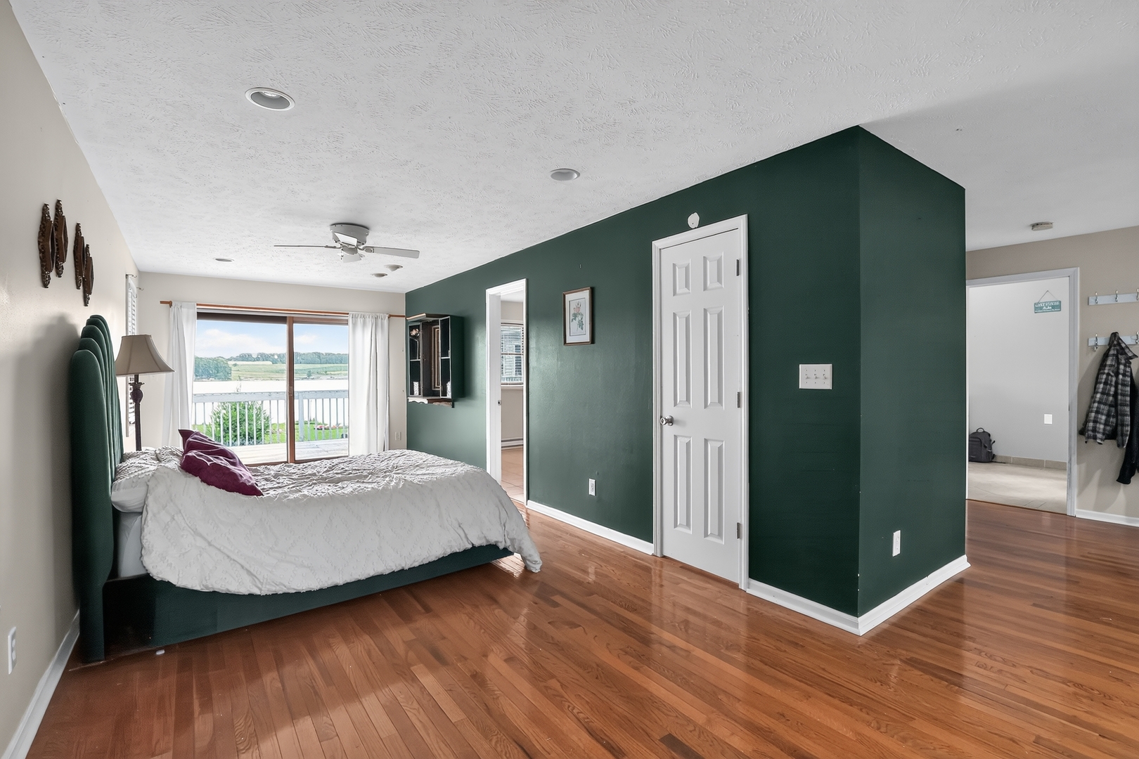 1904 Baintree Road Property Photo 17