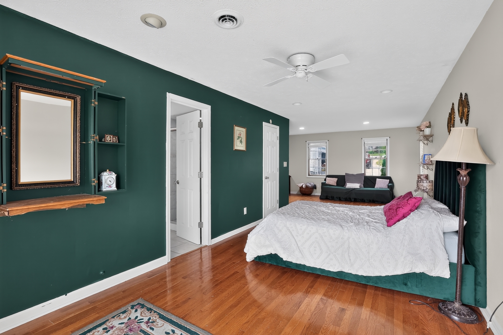 1904 Baintree Road Property Photo 18