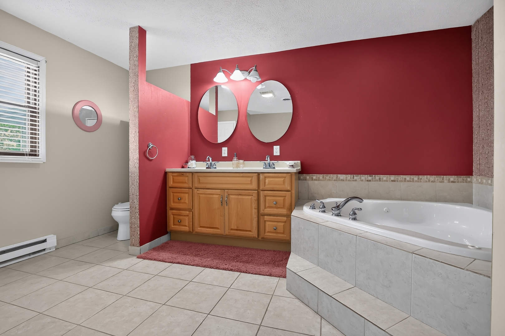 1904 Baintree Road Property Photo 24