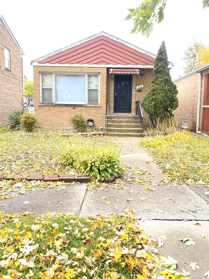 14210 S Wabash Avenue Property Photo 3