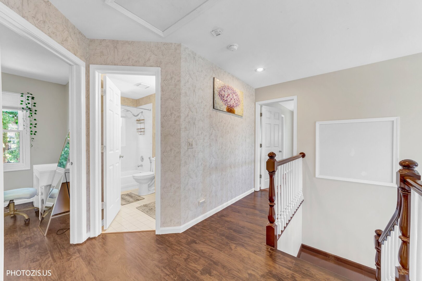 320 Ambria Drive Property Photo 18