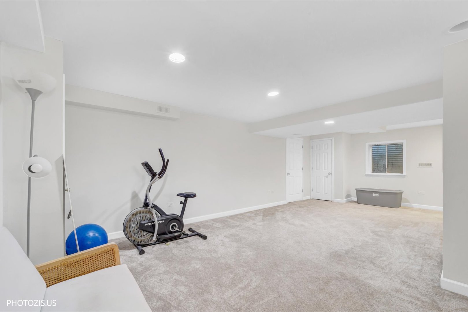 320 Ambria Drive Property Photo 28