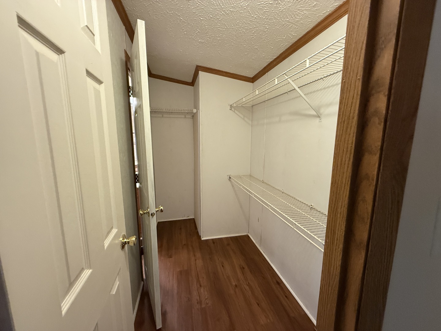 224 Oak Valley Drive Property Photo 8