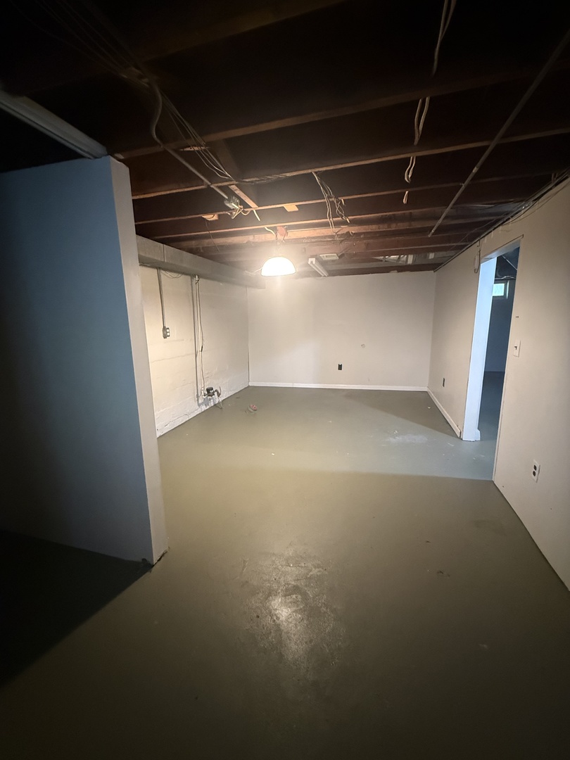 514 W 30th Street Property Photo 18