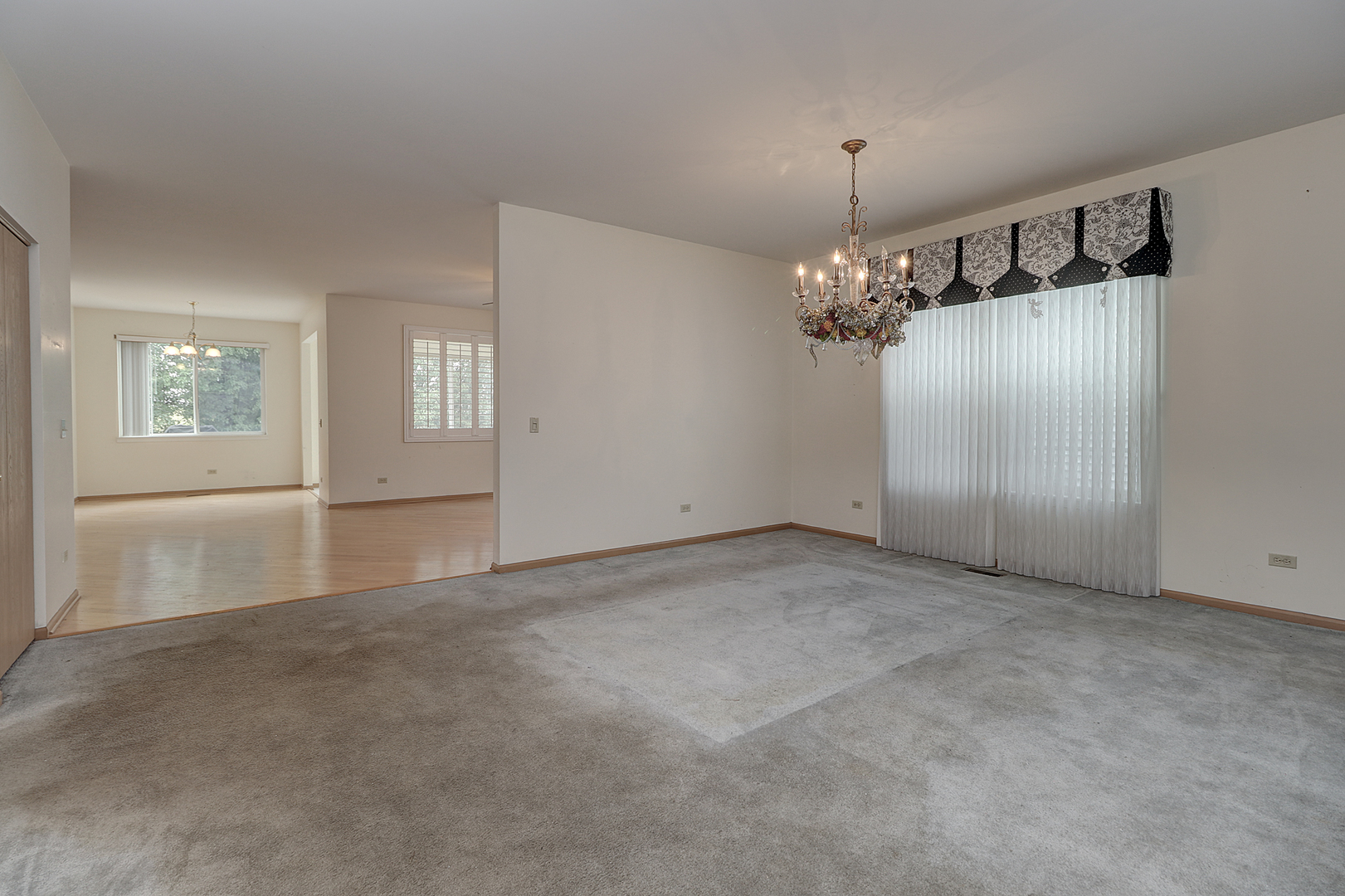 728 Holland Lane Property Photo 10