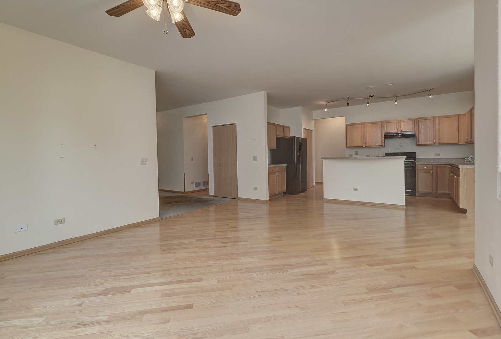 728 Holland Lane Property Photo 19