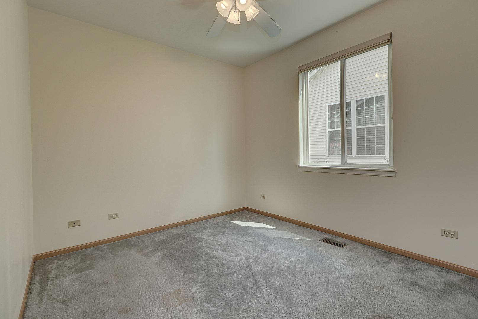 728 Holland Lane Property Photo 24