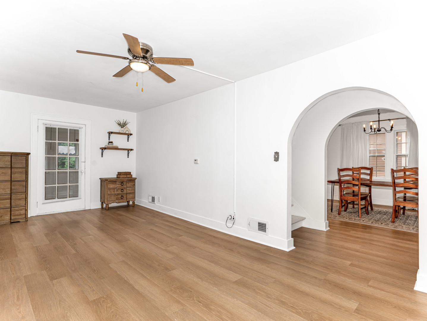 1029 Front Street Property Photo 3