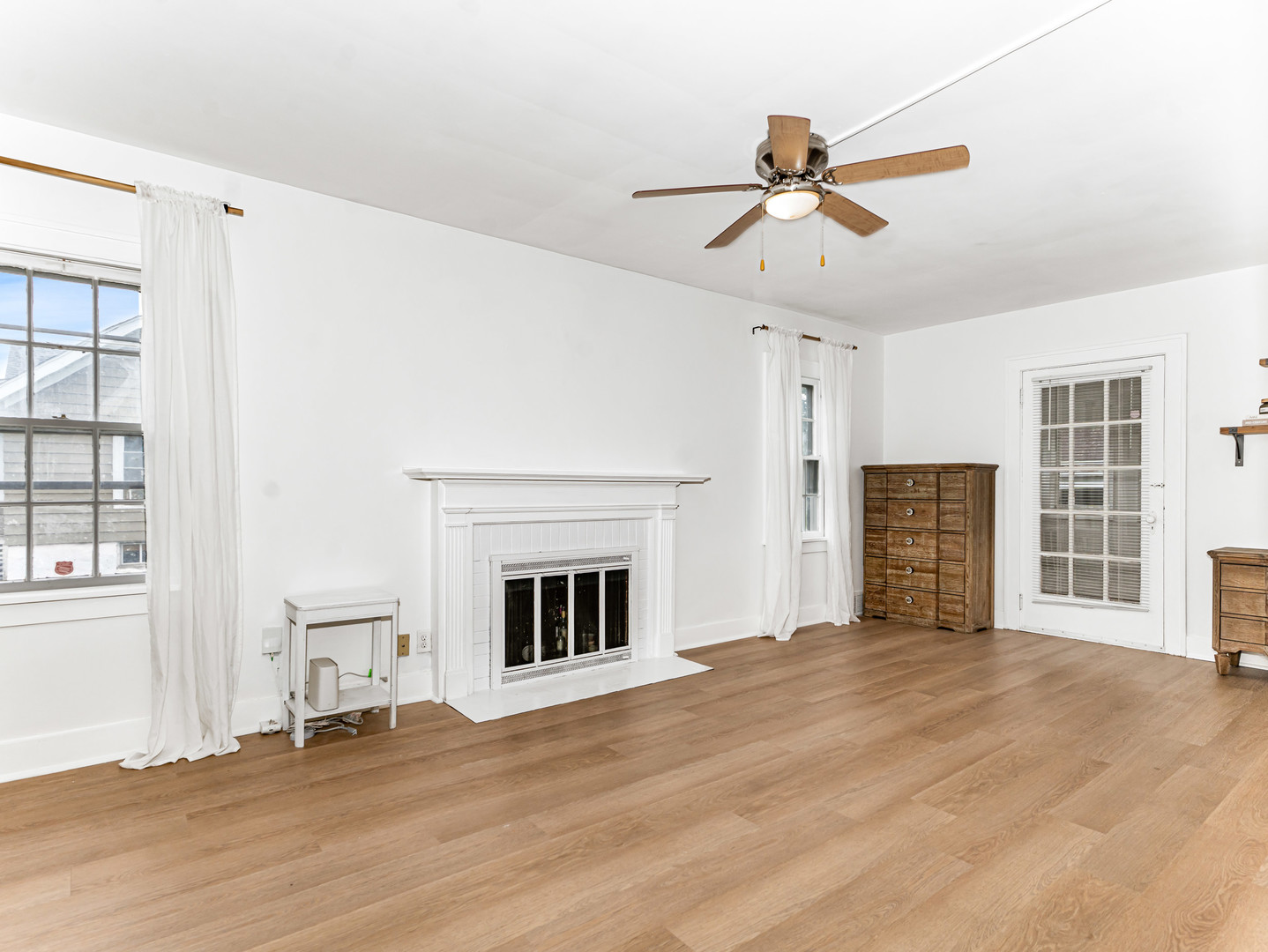 1029 Front Street Property Photo 4