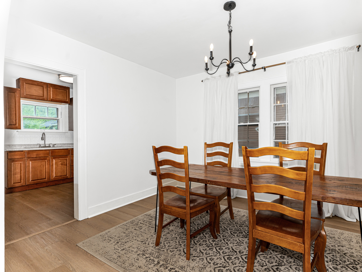 1029 Front Street Property Photo 6