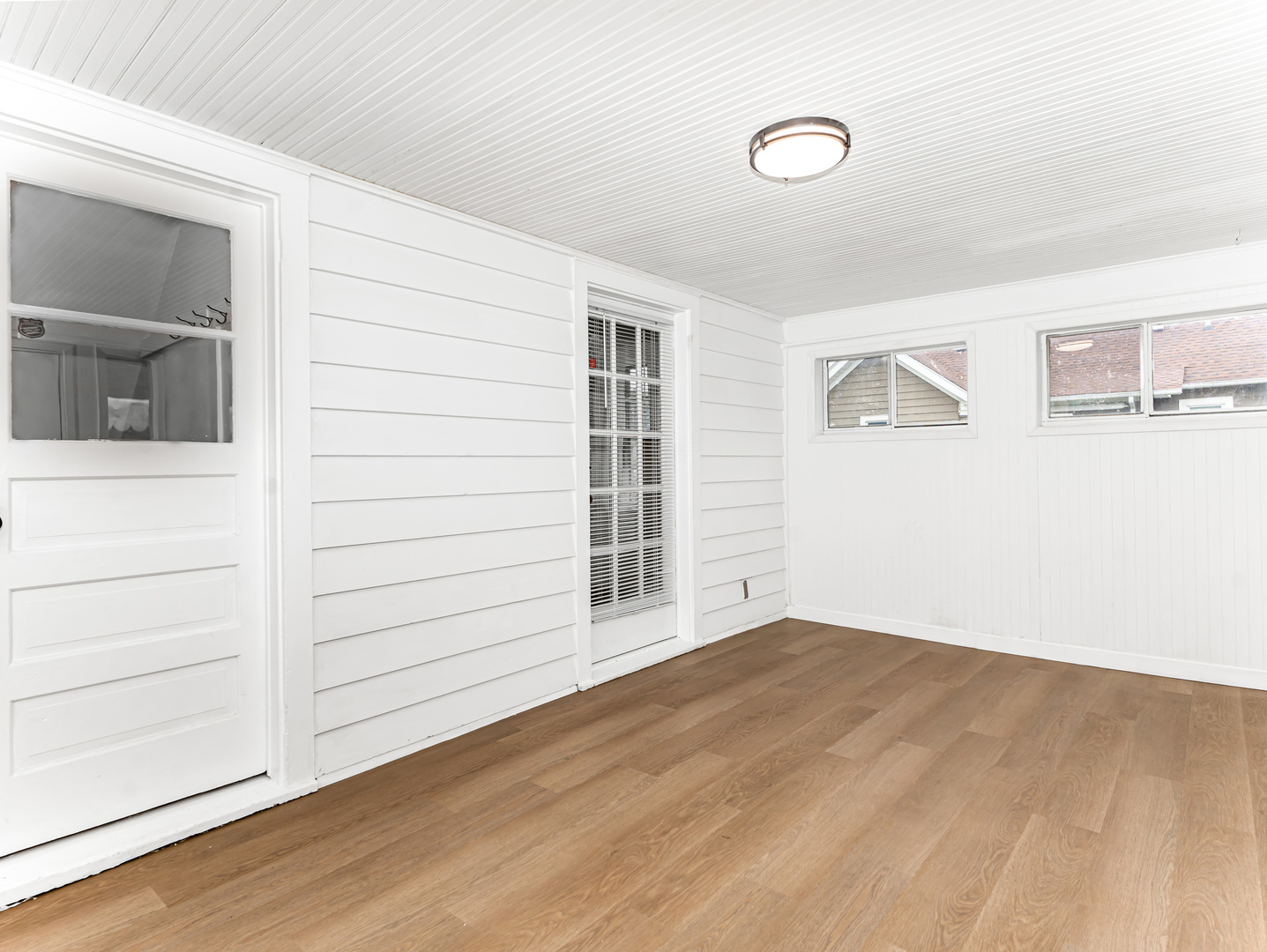 1029 Front Street Property Photo 13