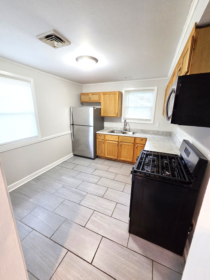 277 Minocqua Street Property Photo 8