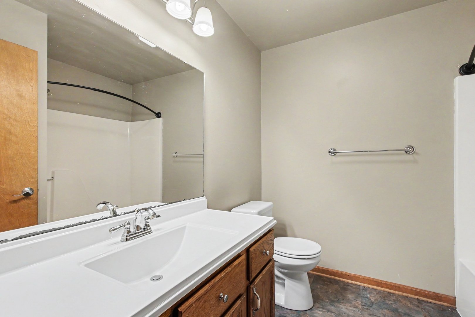 9915 Monroe Street Property Photo 8
