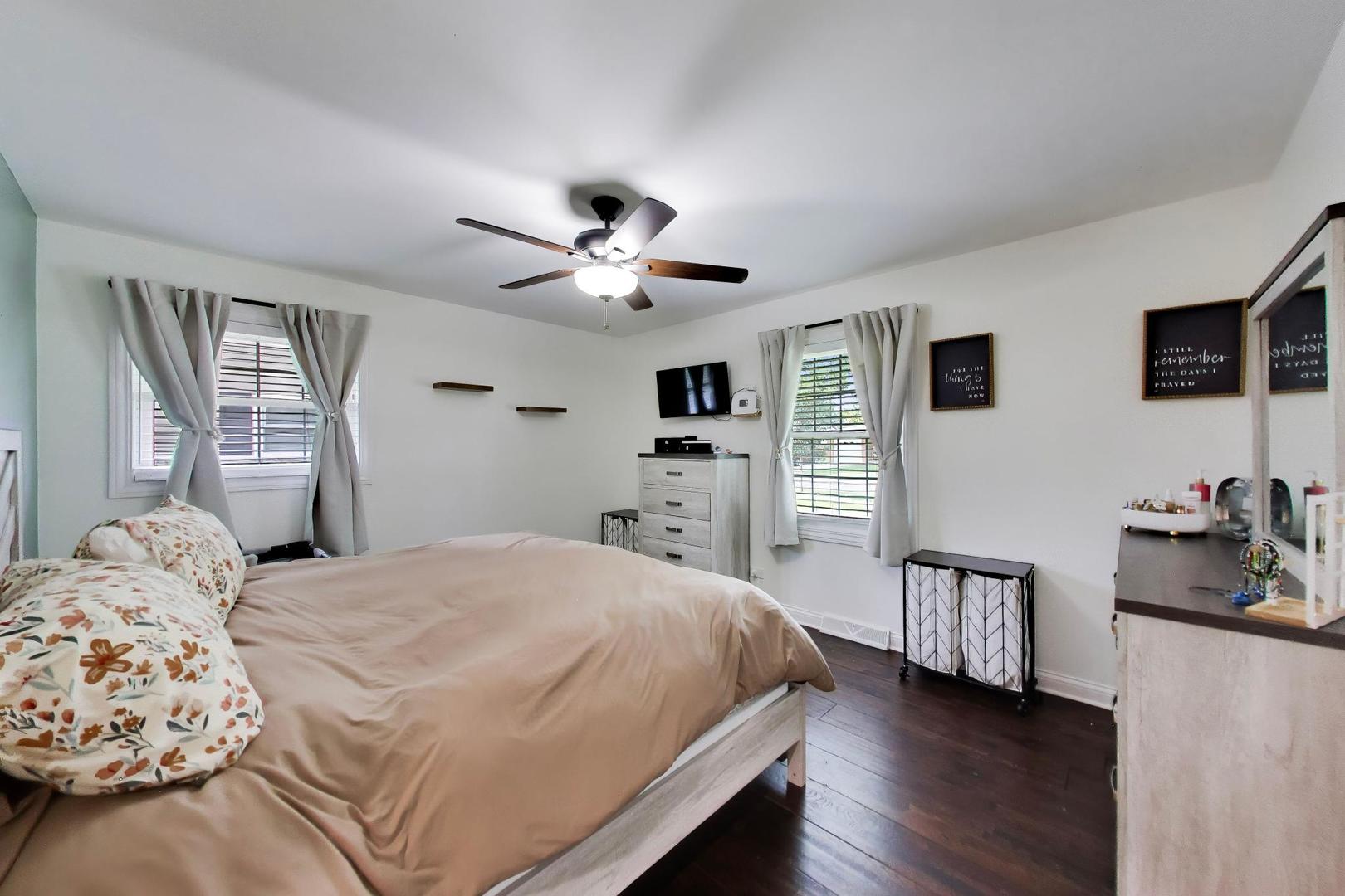 502 Shadywood Lane Property Photo 18