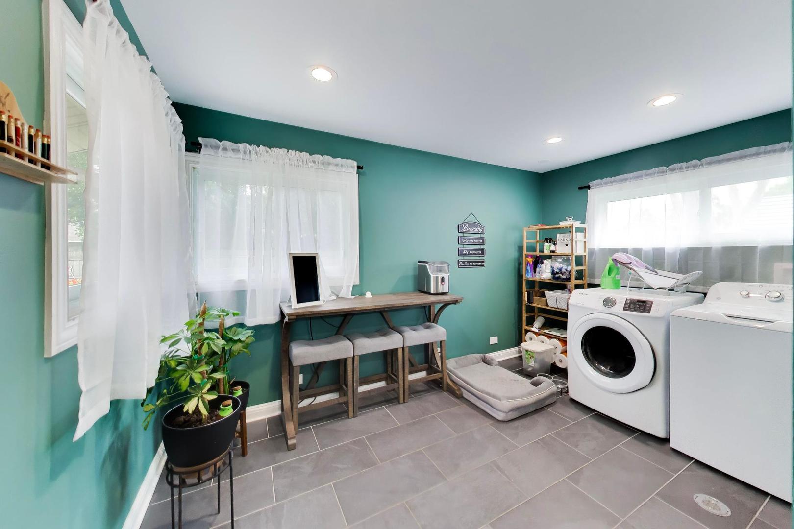 502 Shadywood Lane Property Photo 26