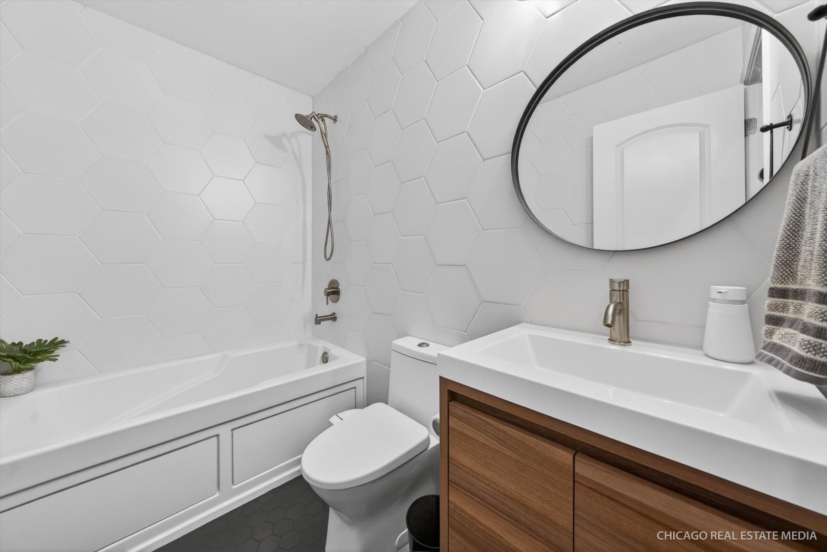 2546 W Washington Boulevard 2w Property Photo 11