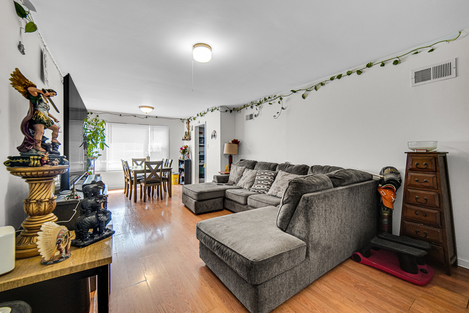 16814 Crane Avenue Property Photo 11