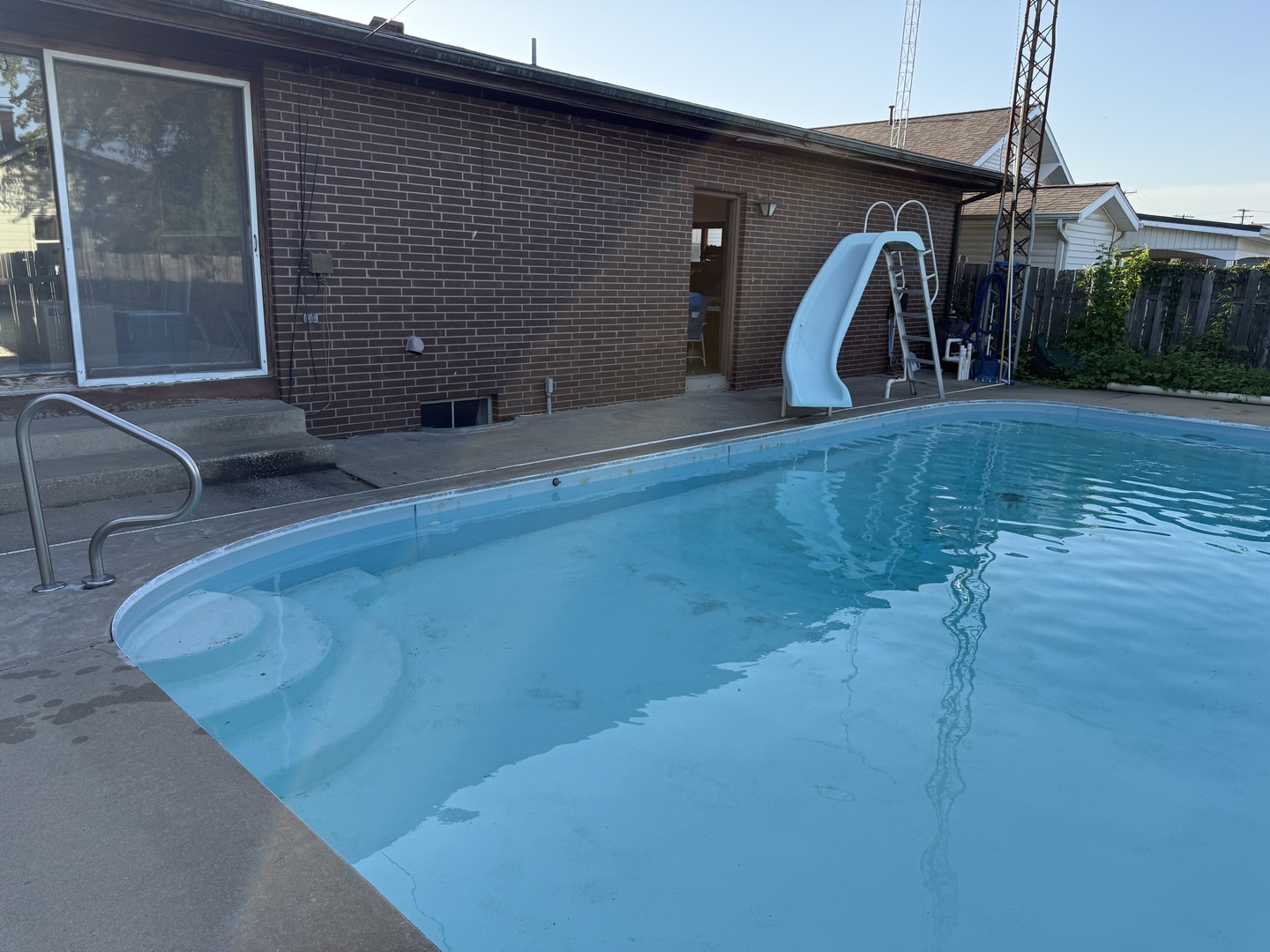 406 S Walnut Street Property Photo 4