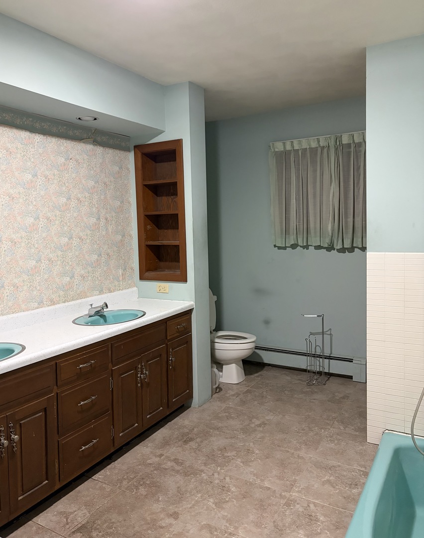 406 S Walnut Street Property Photo 13