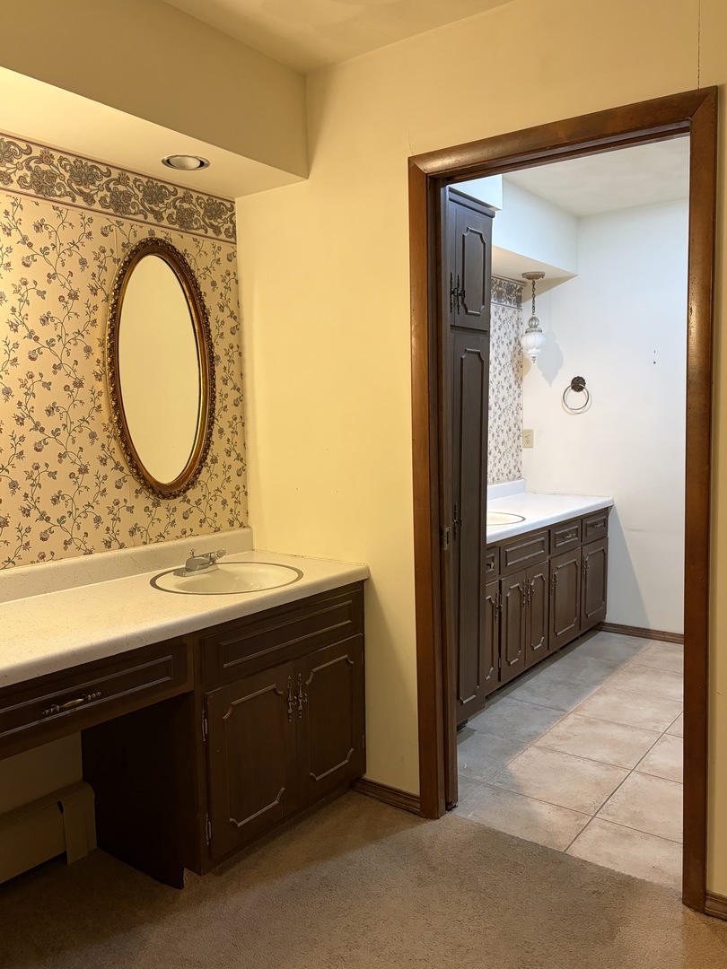 406 S Walnut Street Property Photo 19