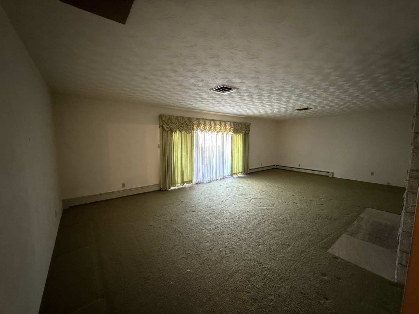 406 S Walnut Street Property Photo 22