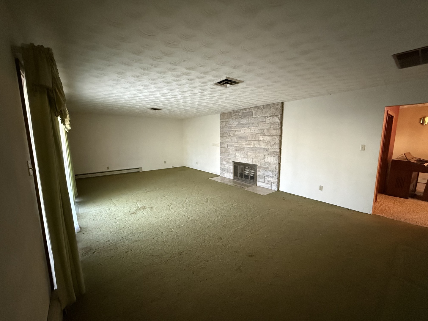 406 S Walnut Street Property Photo 23