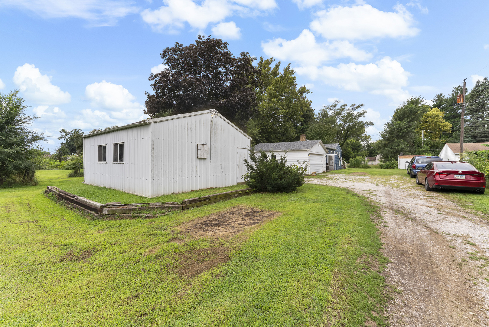 943 28th Avenue Property Photo 8