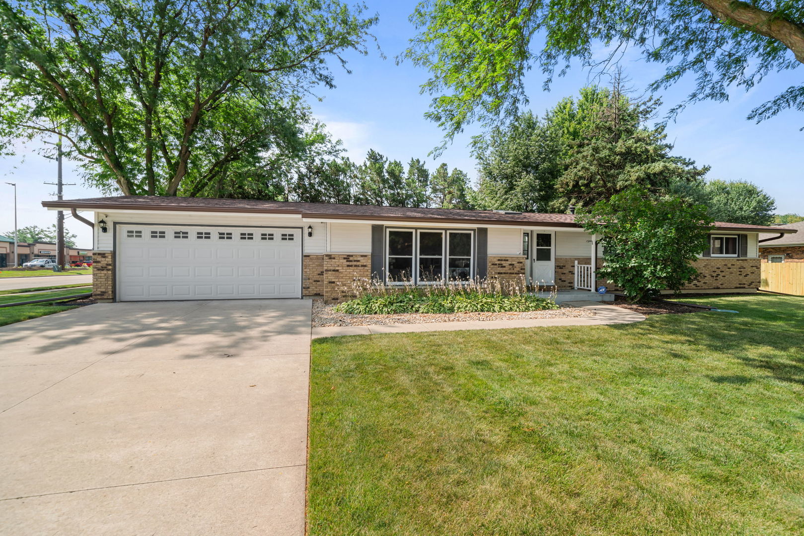 216 Linder Lane Property Photo