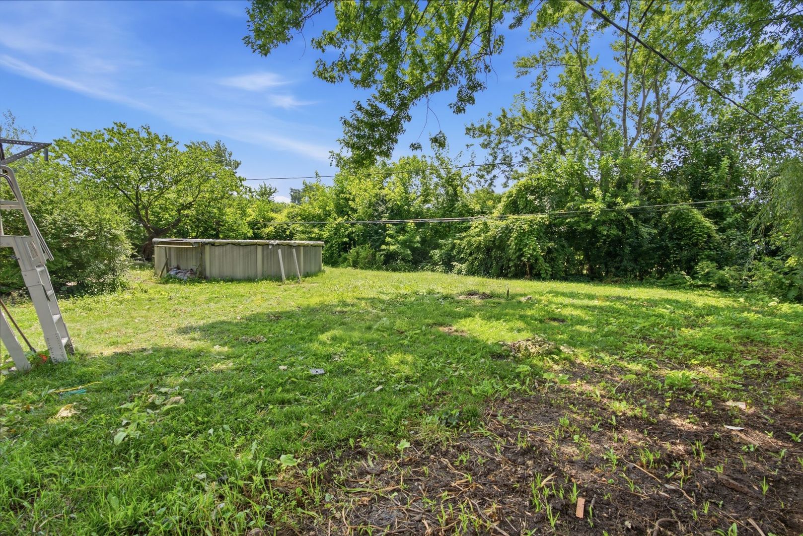729 Surrey Drive Property Photo 34