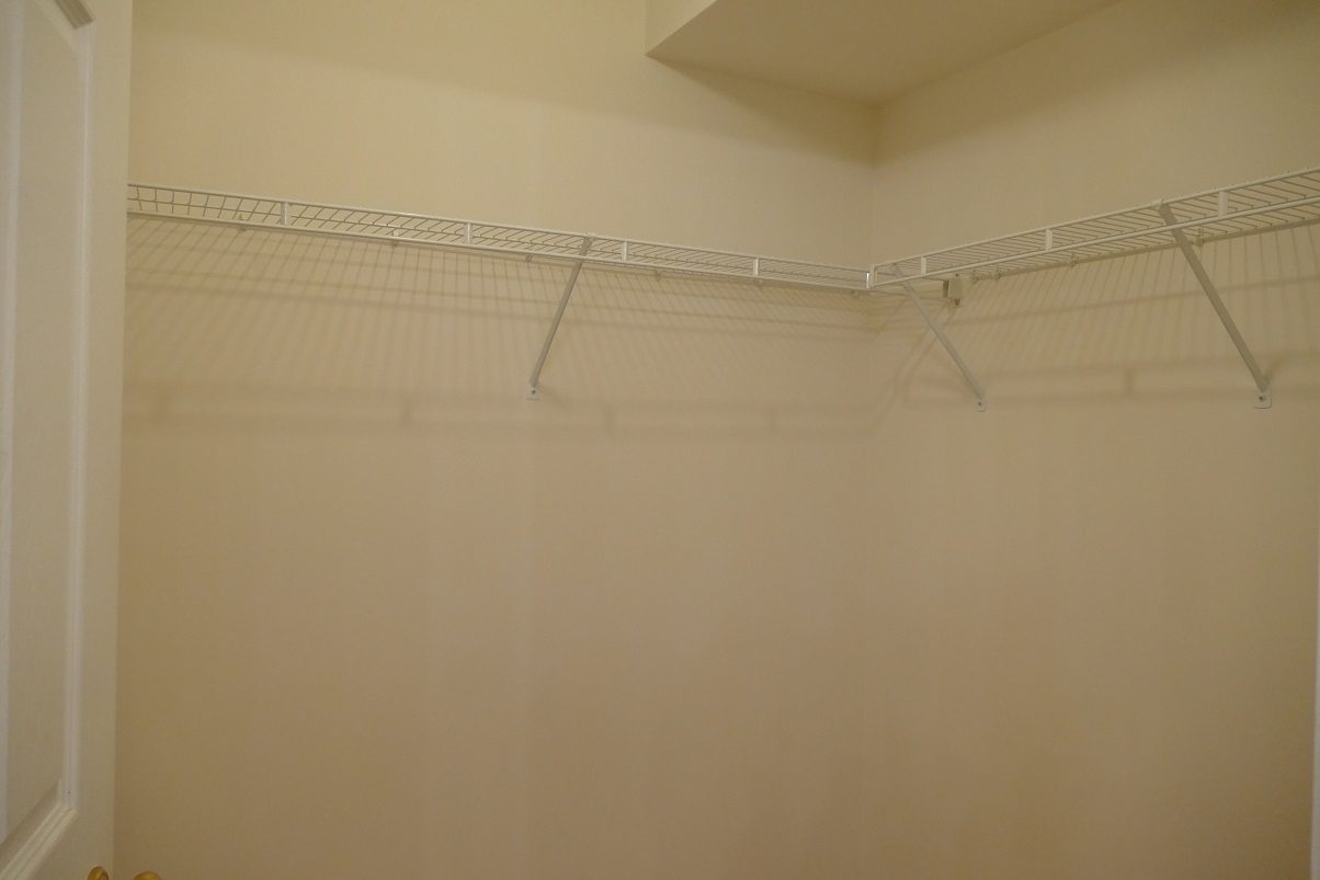 2052 Spice Lane Property Photo 14