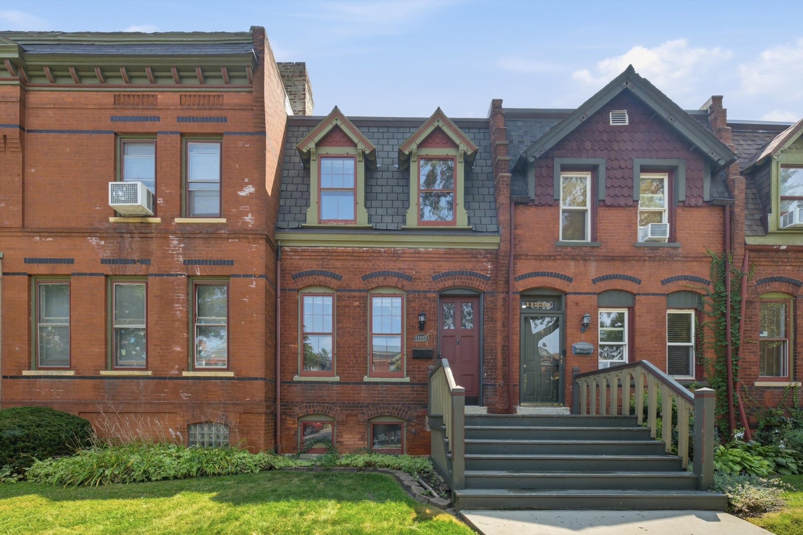 11237 S Champlain Avenue Property Photo 1