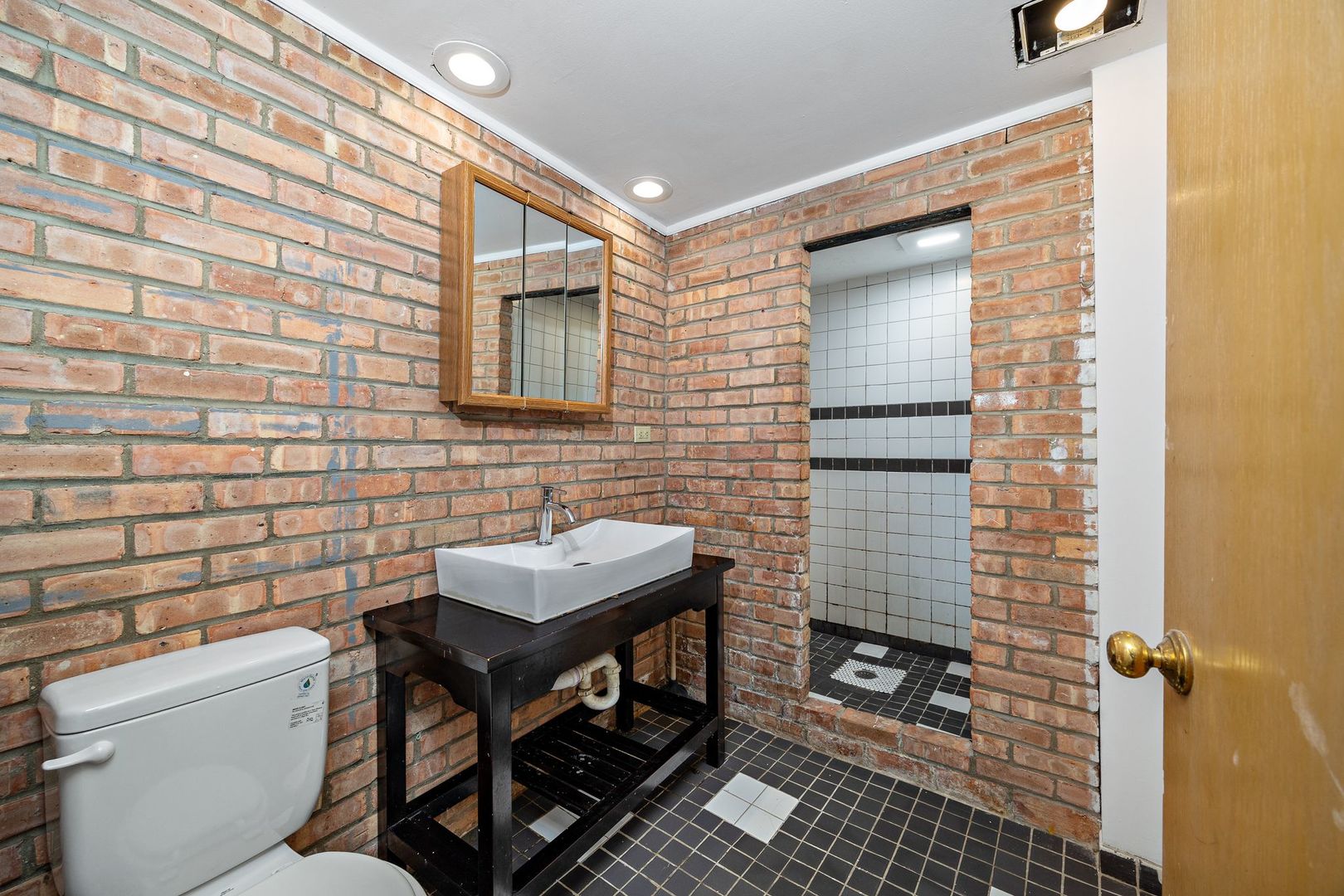 196 Craig Drive Property Photo 12