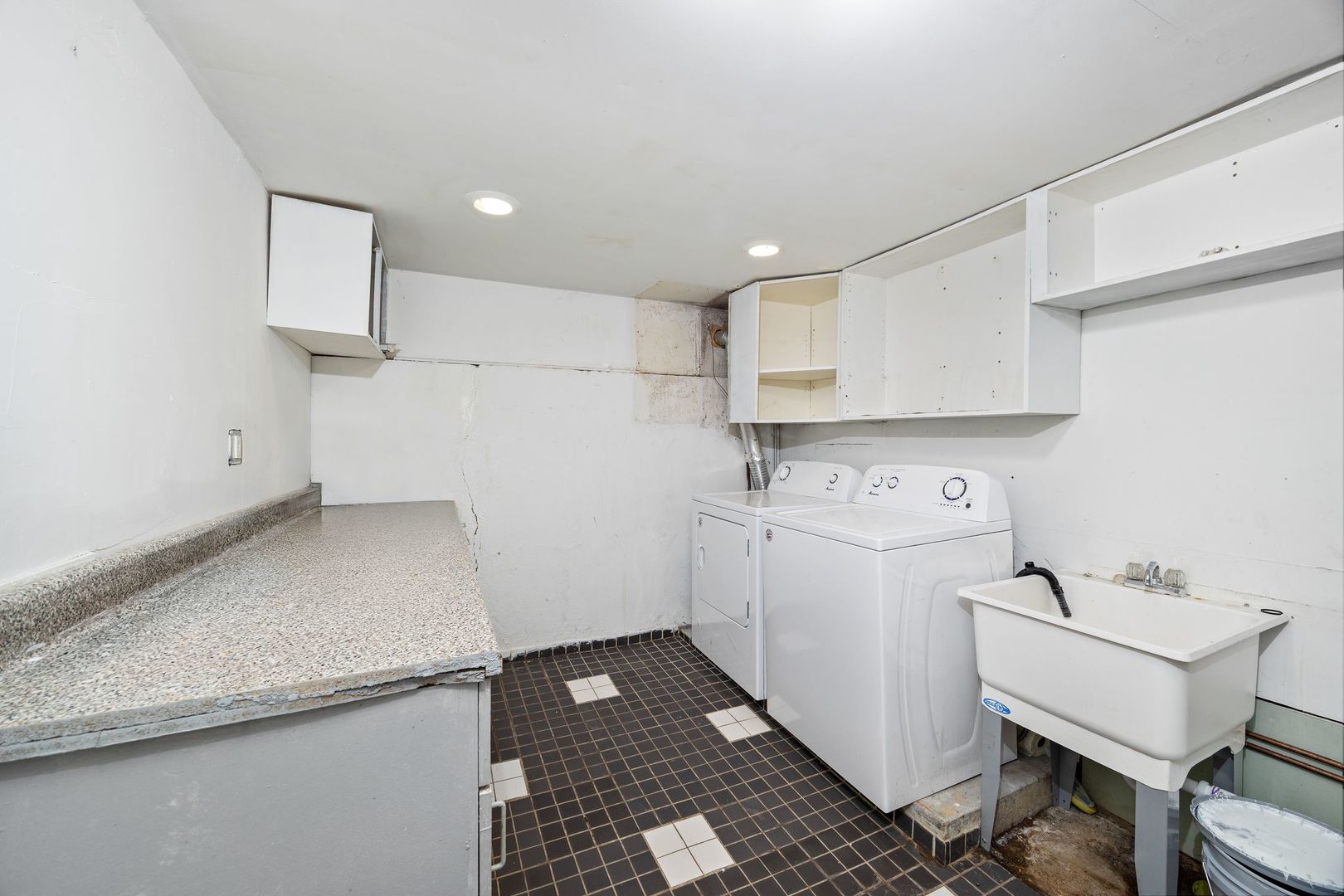 196 Craig Drive Property Photo 13