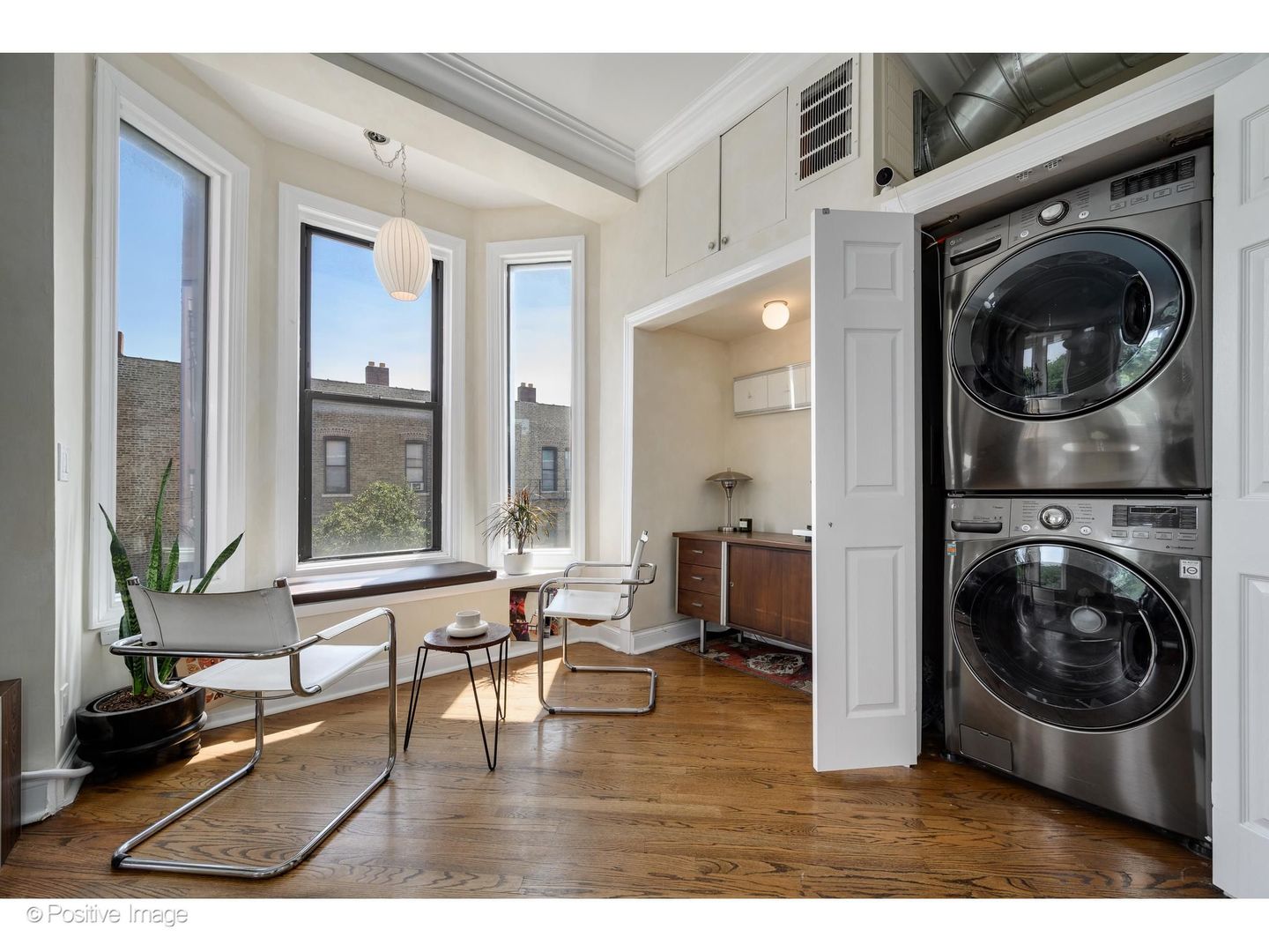 1135 W Webster Avenue 3 Property Photo 14