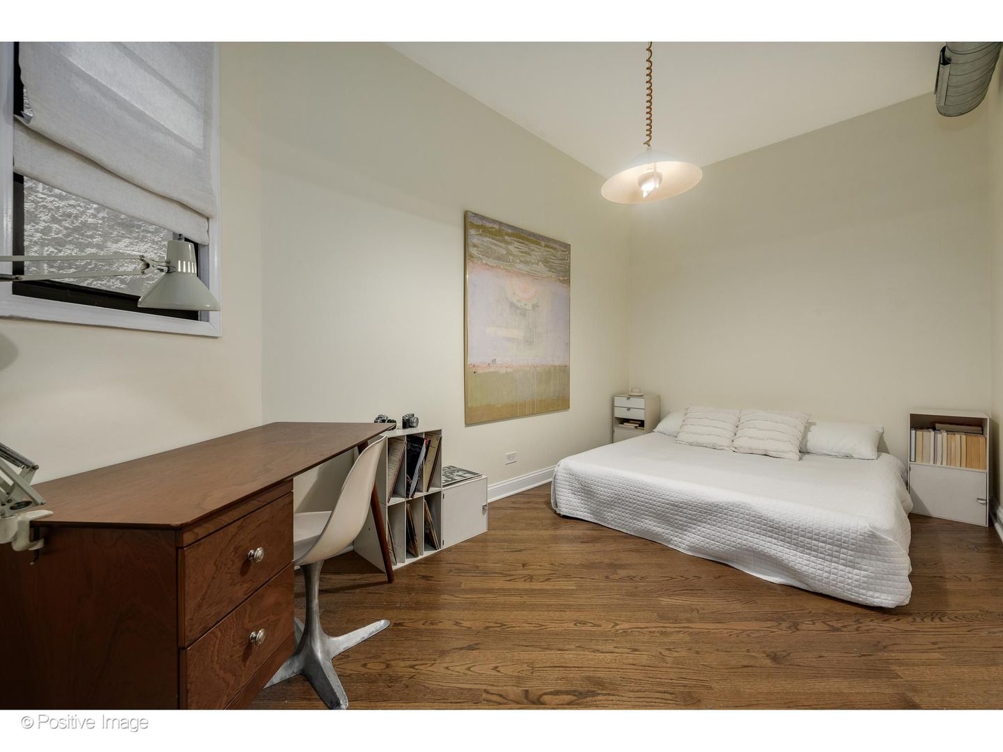 1135 W Webster Avenue 3 Property Photo 18