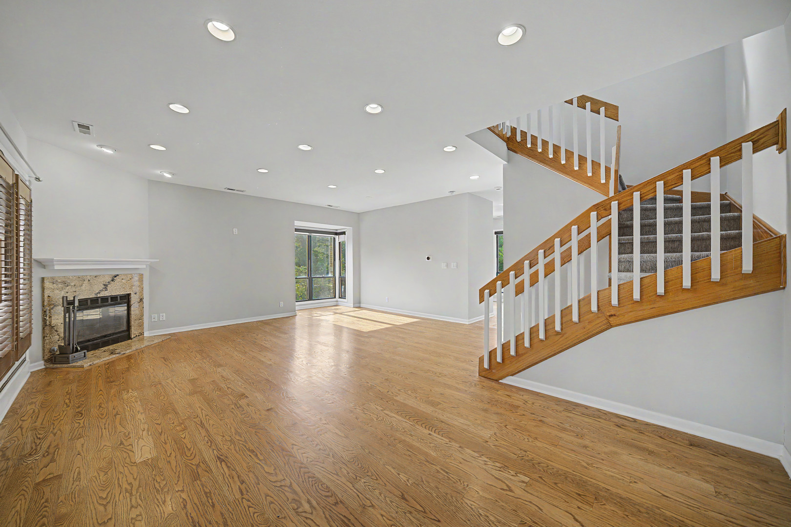 727 S Ashland Avenue B Property Photo 5
