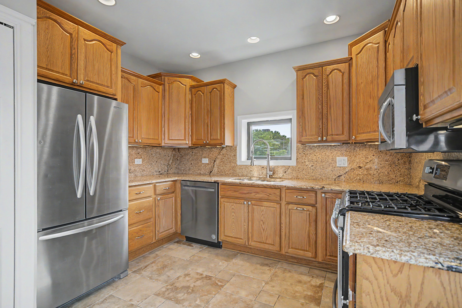 727 S Ashland Avenue B Property Photo 8