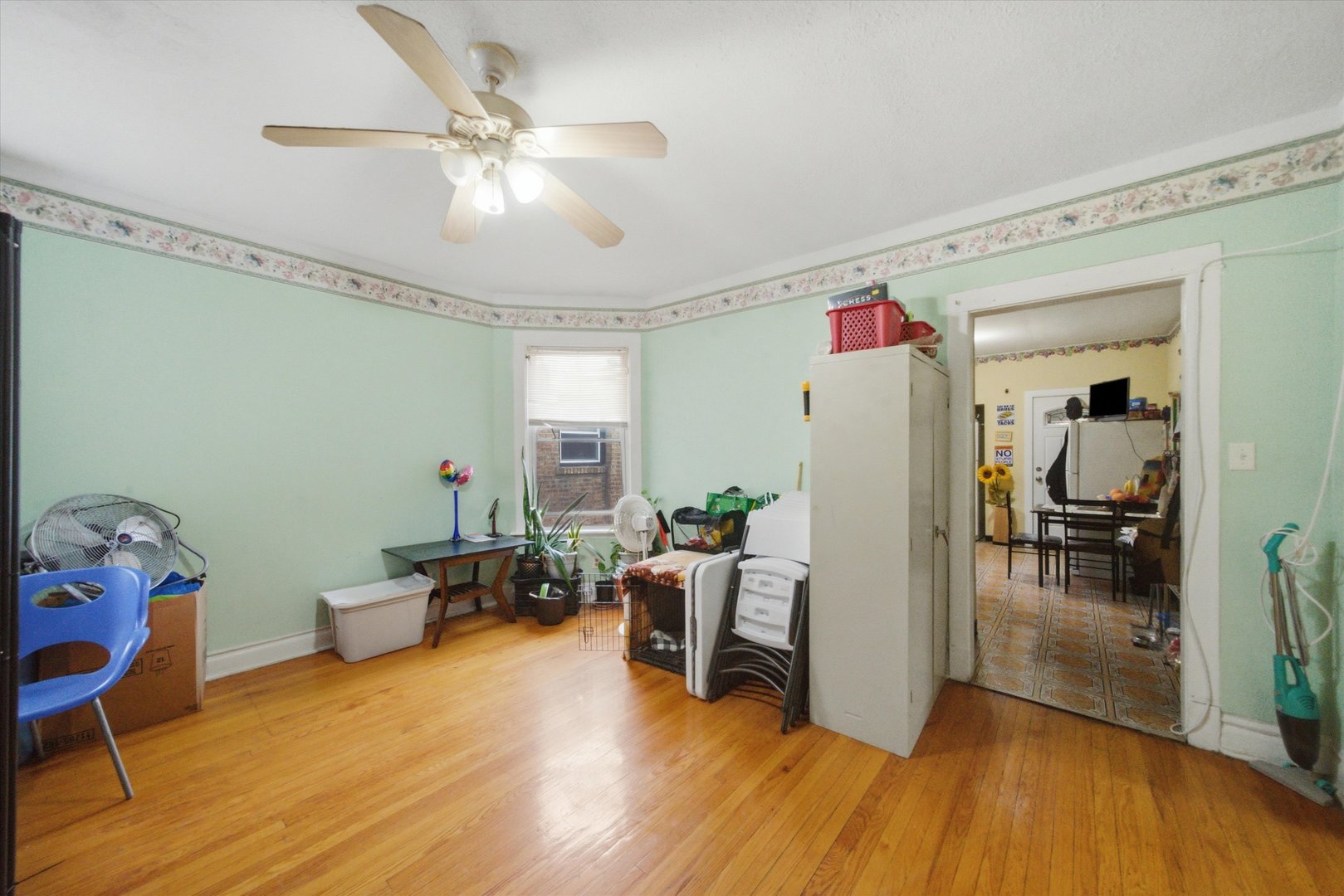 4918 N Monticello Avenue Property Photo 13
