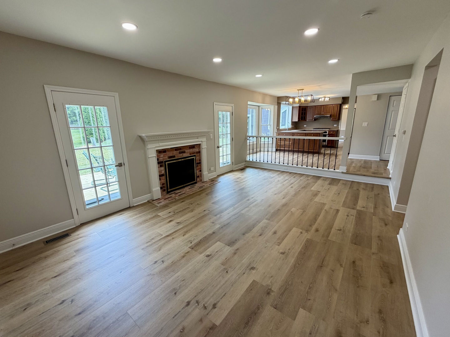0n421 Winfield Scott Drive Property Photo 13