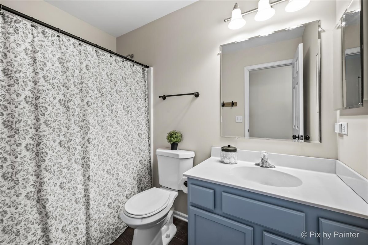 2827 Brett Drive Property Photo 10
