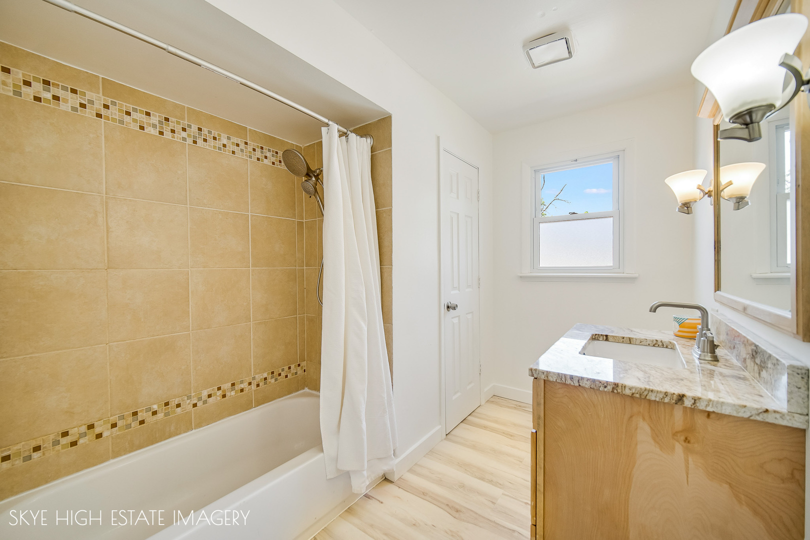 2816 Tennyson Place Property Photo 7