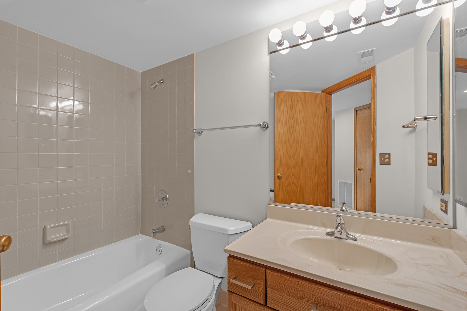 1480 Jefferson Street 401 Property Photo 25