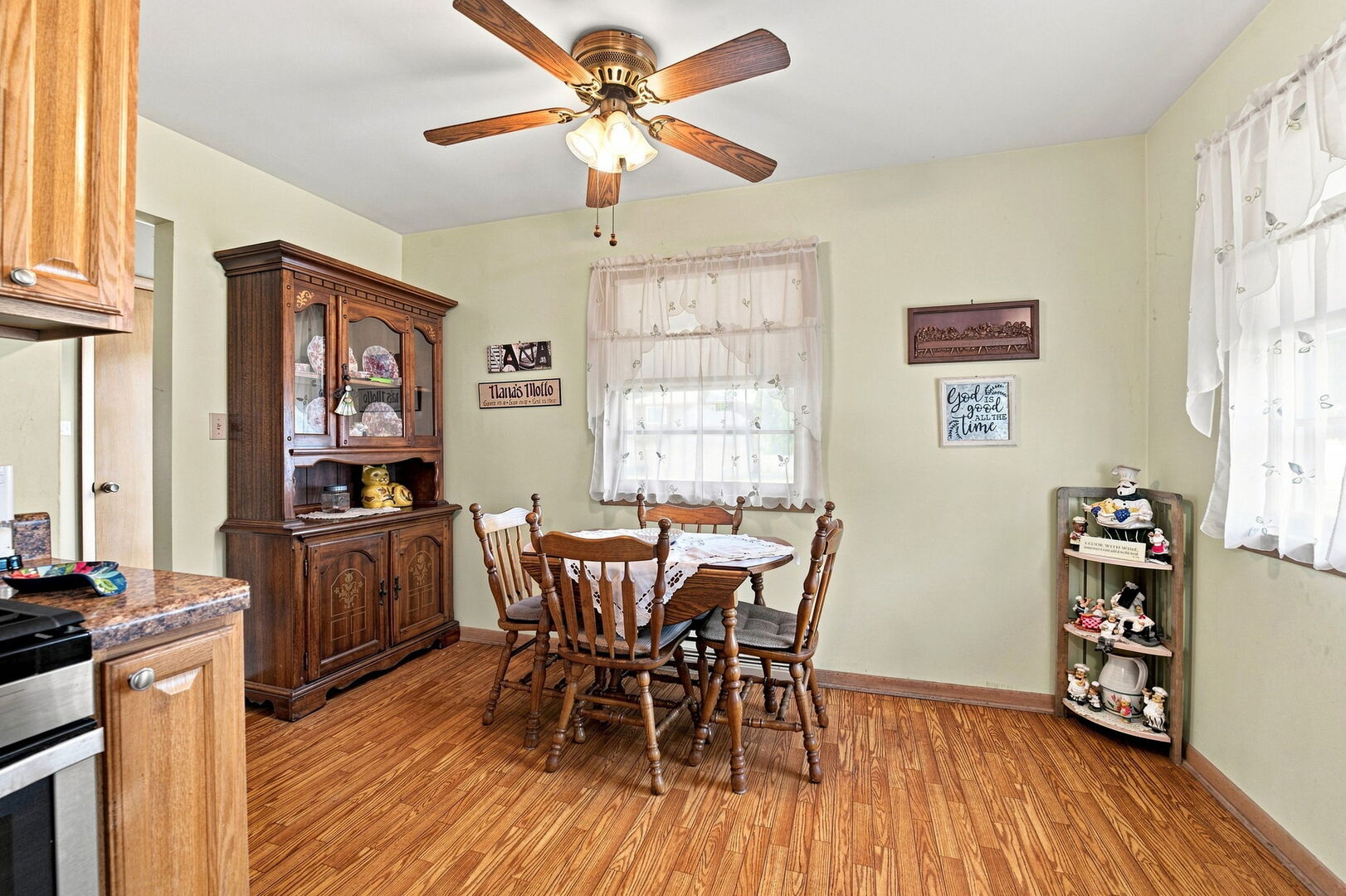 3750 215th Street Property Photo 9