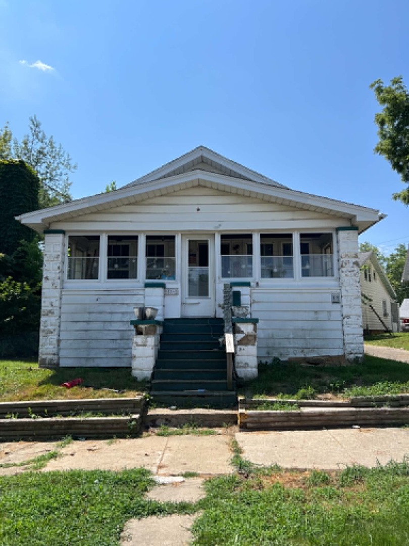 504 W Virginia Avenue Property Photo 1