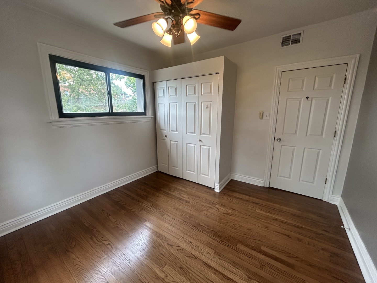4434 W Gunnison Avenue 3 Property Photo 7