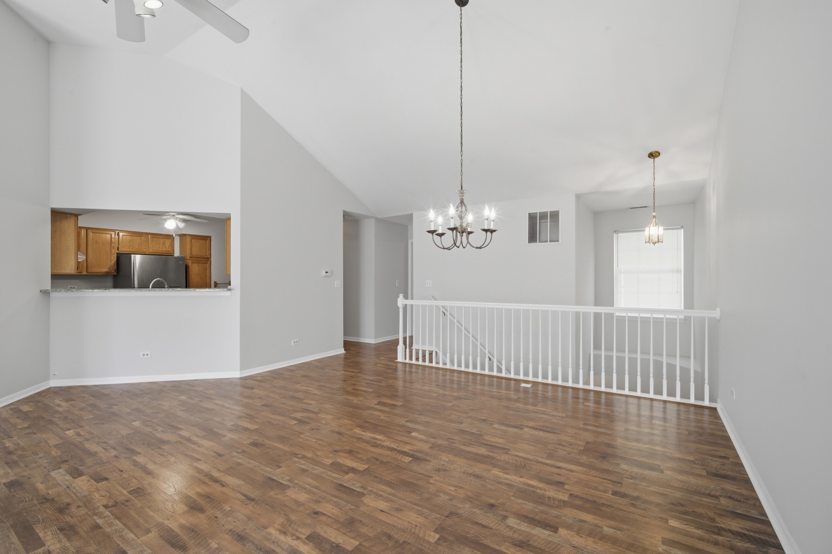 1911 N Silver Lake Road Property Photo 9