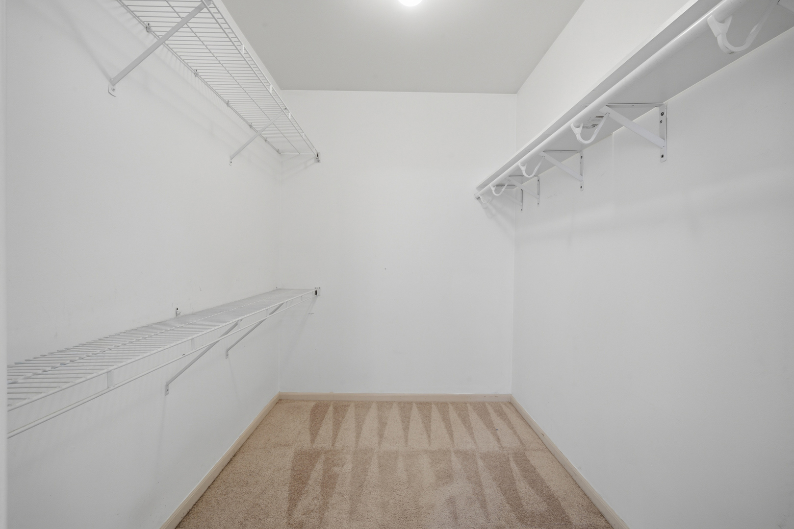 1911 N Silver Lake Road Property Photo 18