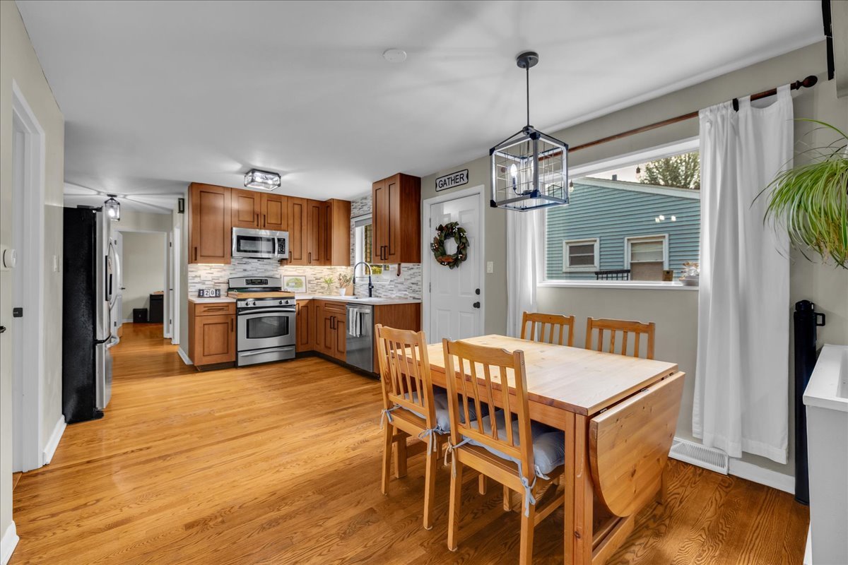 707 S Gables Boulevard Property Photo 9